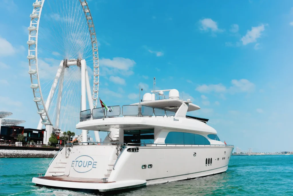 Dubai yachts - A3 - 10