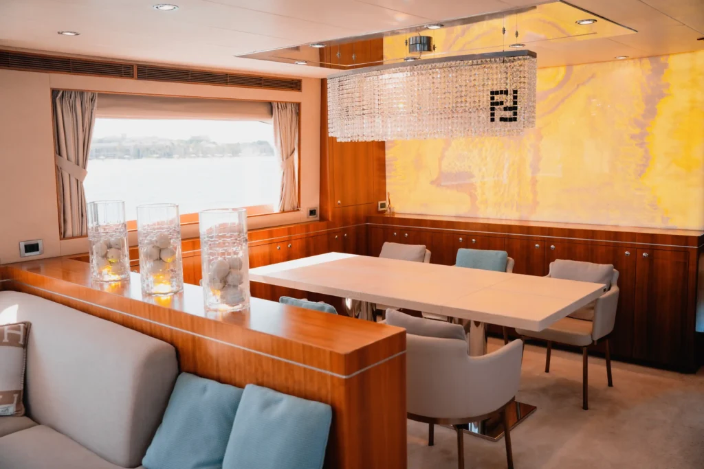 Dubai yachts - A3 - 7