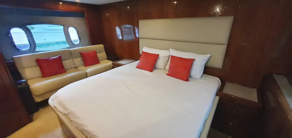 Dubai yachts - X1 - 6 - Bedroom
