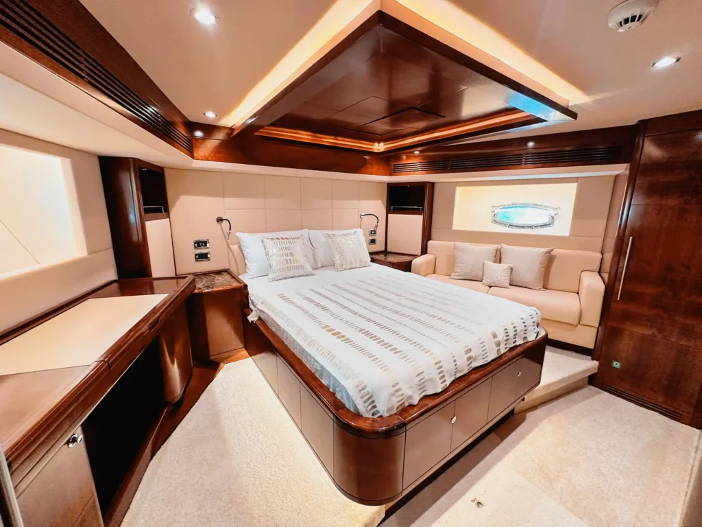 yacht in dubai - X34 - 5