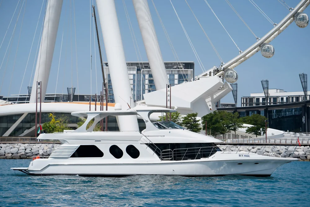 yacht rental - X24 - 3