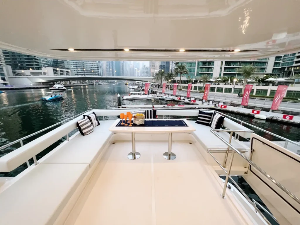 yacht rental dubai marina - X 32 - 6